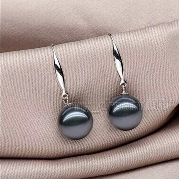 Tahitian Shell Pearl 8MM Dangle Earrings - Picture 2 of 5